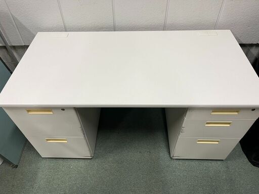 両袖机 事務机 オフィス ホワイト ① 鍵1か所無 幅140cm×奥行70cm×高さ70cm  OFCH-147AAWW 両袖机 幅1400×奥行700×高さ720mm ホワイトの通販【法人 