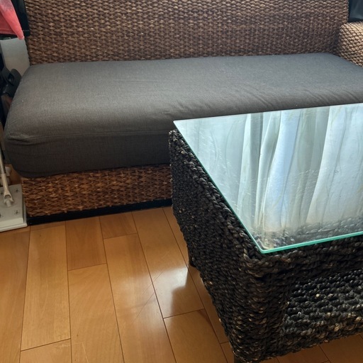 【最終値下げ】ラタンソファ＋同素材テーブル付き／1/20まで引き取り限定