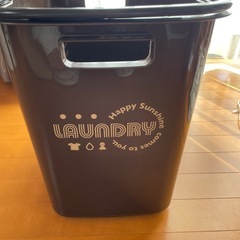 【受け渡しまち】ランドリーバスケットの画像