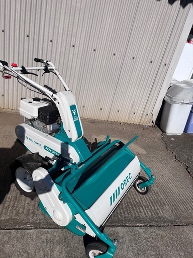 受付終了⭐︎ほぼ新品！【草刈り機】 オーレックブルーモアHR805 ハンマーモア