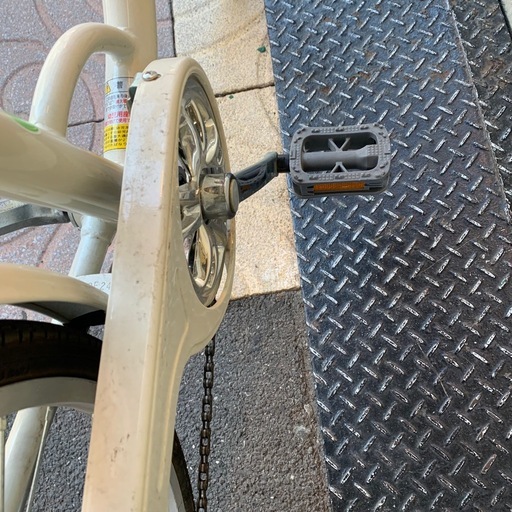 Valleriano 自転車　24インチ　白色