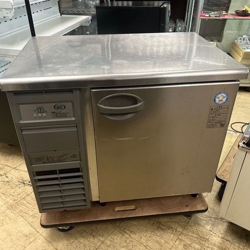 7102 コールドテーブル冷蔵庫 フクシマ/2017年製 AYC-090RM 7102 コールドテーブル冷蔵庫 フクシマ/福島工業 2017年製 AYC-090RM