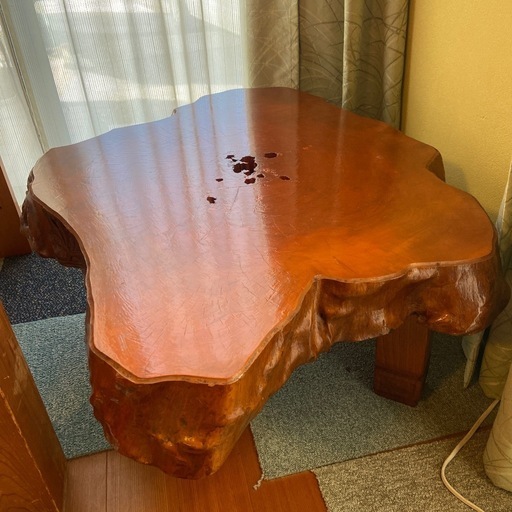 ☆木製 不規則形状 座卓テーブル　直接引き取りorたのめる便（送料別です） ☆木製 不規則形状 座卓テーブル 直接引き取りorたのめる便（送料別