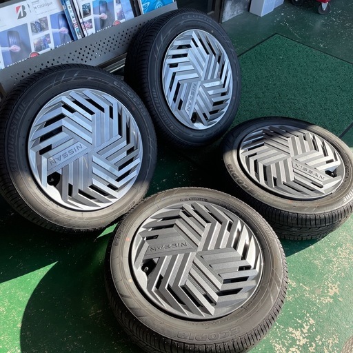 ニッサン　ノート　１８５／６０Ｒ１６　４本セット　ほぼ新車外し　２０２４年製　ブリヂストン　エコピア　ＥＰ２５