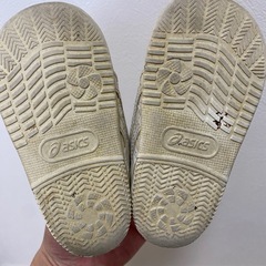 asics 13センチ　キッズシューズ　ホワイトの画像
