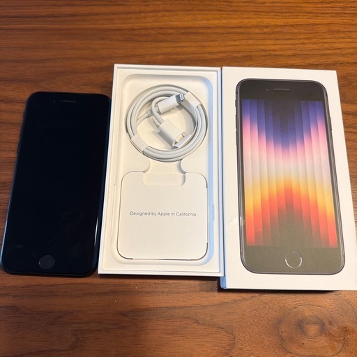 SIMフリー iPhone SE (第3世代) ブラック 64GB