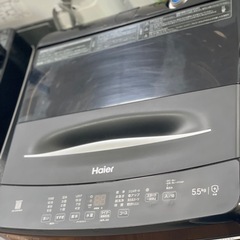 送料・設置込み可🉐表示価格より10%OFF🉐　洗濯機　5.5kg  Haier 2024年【分解クリーニング済み】の画像