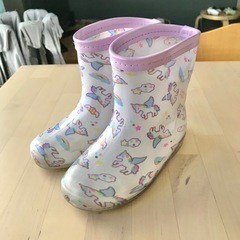 ニューバランス　キッズ　スニーカー　サンダル　長靴　シューズ　ピンク　3点セットの画像