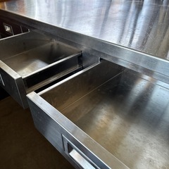 マルゼン　調理台引き出し付きの画像