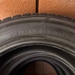 YOKOHAMA　iceGUARD iG52cスタッドレスタイヤ　4本セット　175/65R/15の画像