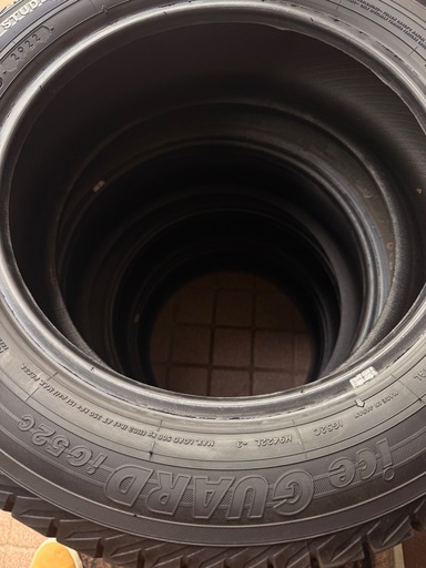YOKOHAMA　iceGUARD iG52cスタッドレスタイヤ　4本セット　175/65R/15
