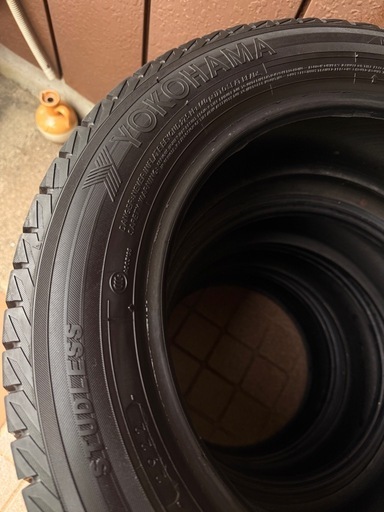 YOKOHAMA　iceGUARD iG52cスタッドレスタイヤ　4本セット　175/65R/15