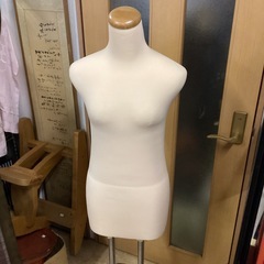 万代店 和装ボディ 和装マネキン 和装トルソー 着付け用マネキンの画像