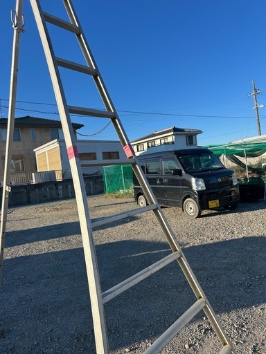 アルミ三脚　　約300センチ