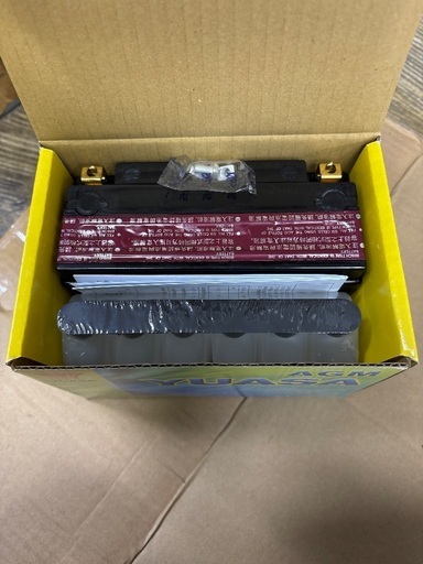 新品バッテリー　YT7B-BS