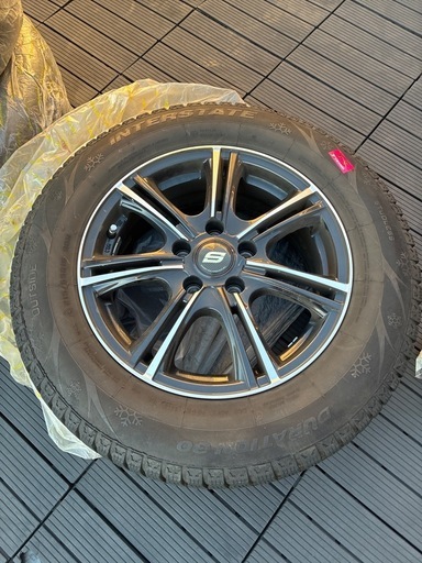 【アルファード適合】215/65R16 スタッドレス4本 溝あり