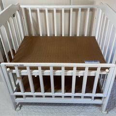 カトージ　KATOJIベビーベットの画像