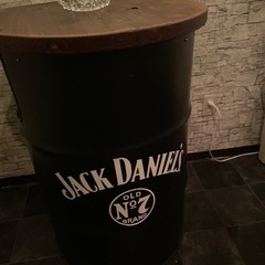 ドラム缶テーブルの画像