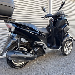 4432.自賠責R10年10月まで　トリシティ125 低走行で綺麗　千葉県柏市　即日配送、自走引き取りも可能の画像