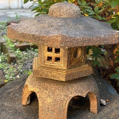 庭石灯ろうの画像