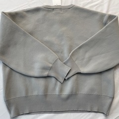 【新品タグ付き】トップスの画像