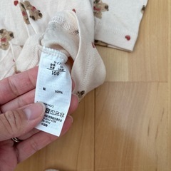 西松屋長袖肌着の画像