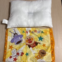 アンパンマン枕の画像