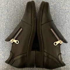 両サイドジッパー付きシューズ　23cm の画像