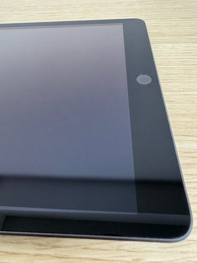 中古  iPad 9世代　64GB
