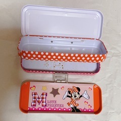 ミニー　ペンケース　缶の画像