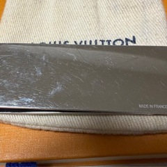 ★ LOUIS VUITTON ルイヴィトン　マネークリップ シルバー　正規品　箱、保存袋付き AN0135の画像