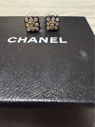 ★ 【CHANEL】シャネル ココマーク CCマーク スクエアピアス 刻印 ピアス　 アクセサリー CHANEL 正規品