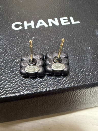 ★ 【CHANEL】シャネル ココマーク CCマーク スクエアピアス 刻印 ピアス　 アクセサリー CHANEL 正規品