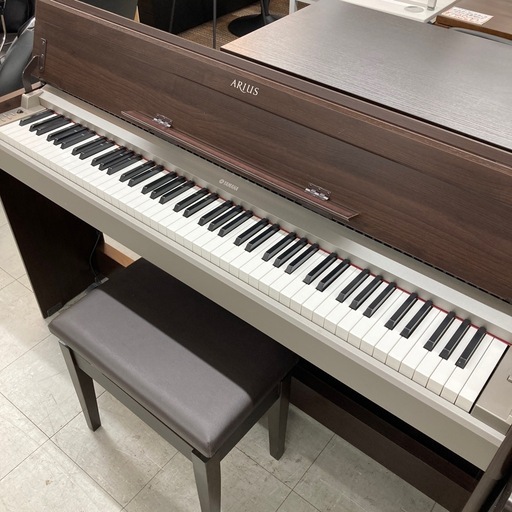 ⭐︎1ヶ月保証⭐︎YAMAHA ARIUS電子ピアノ　2015年製　YDP-S31