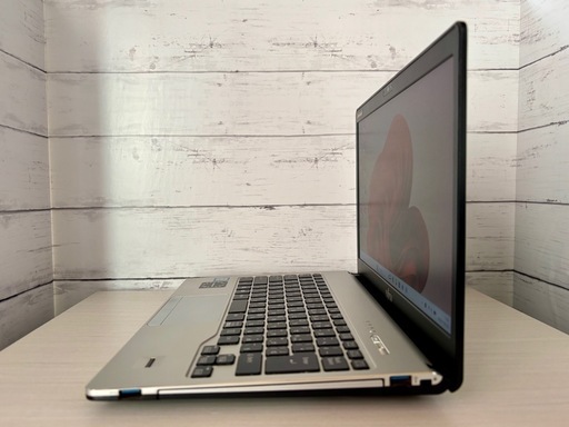 ⭐️美品 爆速?【Windows11 Pro_25H2✨】富士通LIFEBOOK S938 S/2018〜19年製/13.3インチ/フ