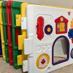 ベビーサークル8枚 日本育児 ミュージカルキッズランドの画像