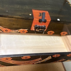 【今週中に引き取りがない場合は処分します】　桐タンスの画像