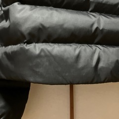 adidas ダウンジャケットの画像