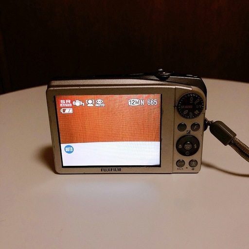 【取り引き決定】フジフィルム FinePix F60 fd