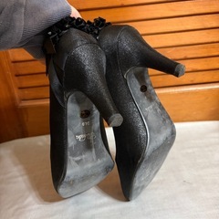 climb/黒パンプス/5センチヒールの画像