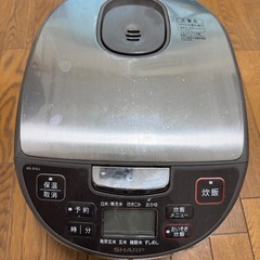 冷蔵庫、電子レンジ、炊飯器、ノンフライ、鍋、フライバン、食器、ミニガスコンロの画像