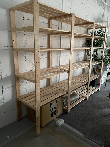 IKEA商品の木製組み立て棚