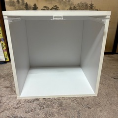 収納ボックスの画像