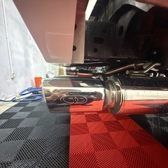 ランドクルーザー80中期ディーゼルターボ4.2 センターでブロック　ガナドールマフラー　リフトアップ　オイルクーラー　センターデフロック　カーローンご利用可能❗️6〜84回払い❗️の画像