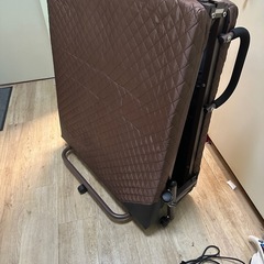 折りたたみセミシングルベッド
の画像
