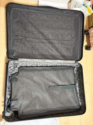 ★値下げRIMOWA リモワ スーツケース ８輪 ブラック
