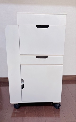 メイクワゴン ストア ホワイト(鏡、アクセサリーケース、ヘアアイロン