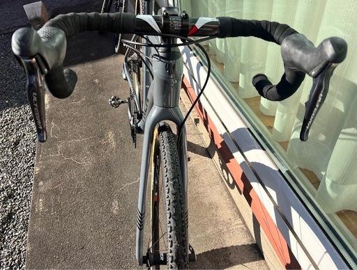 TREK Boone 2020モデル Di2 アルテグラ スペアホイール・タイヤ付