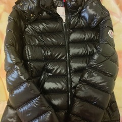 モンクレール　ダウンジャケットbadyの画像