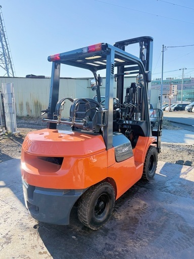 トヨタ　フォークリフト　7FG25 ガソリン　2500kg　マニュアル　　サイドシフト付き　全国陸送可　下取OK